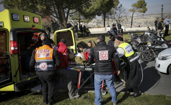 פיגוע דריסה בארמון הנציב: 4 הרוגים ו-15 פצועים