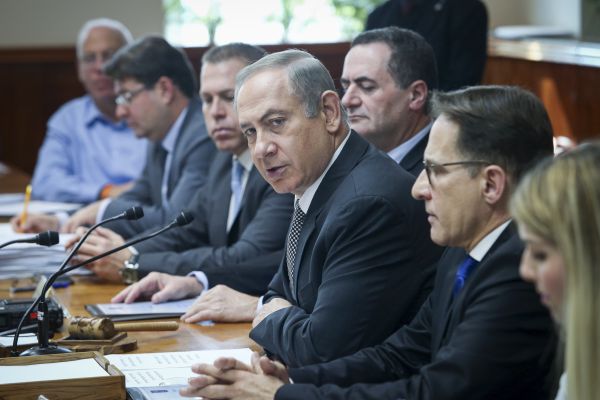 "הכרזת מלחמה" ללא אישור הממשלה