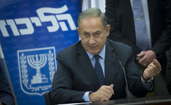 "על מי הם עובדים?": קרב ציוצים חריג בין נתניהו לזריף