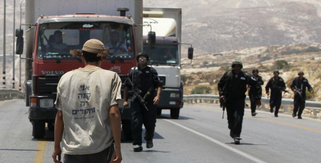 תביעה: עשר שעות במעצר בגלל טעות במסוף המשטרתי