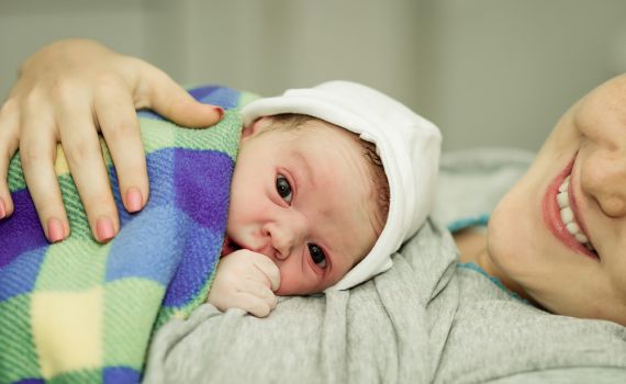 "מדברות על זה" – מפגש תמיכה לנשים אחרי לידה בהדסה