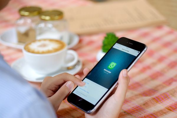 הפיצ'ר הבא של ווטסאפ יחסל את הפרטיות שנשארה