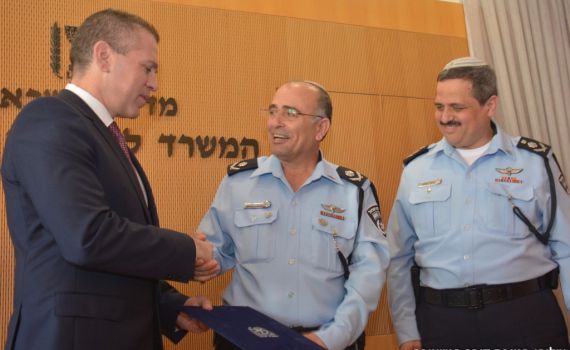 הניצב הסרוג מונה למפקד מחוז תל אביב