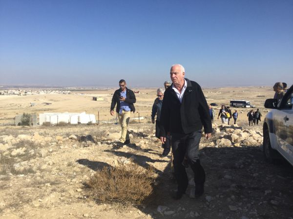 ועמונה תחכה: המדינה תקים שני יישובים לבדואים בנגב