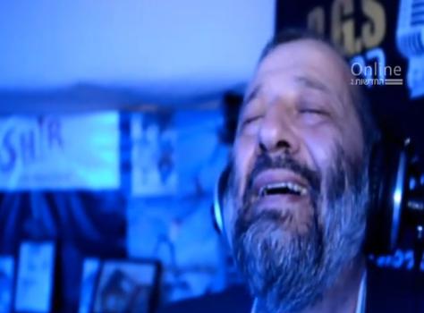 דרעי השתמש בבצל כדי לבכות בקליפ על מרן; צפו