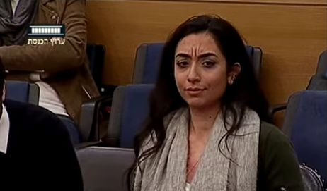 צפו: ח"כית  קטעה  ערביה: "את בישראל, דברי עברית"