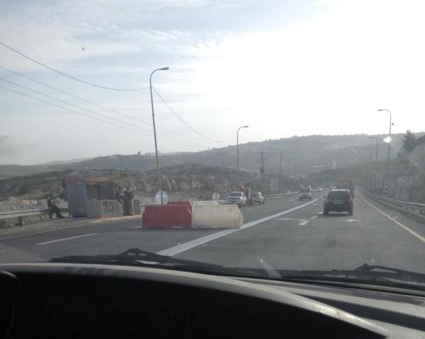 הריסת הבתים בעפרה: החל שלב חסימות הכבישים