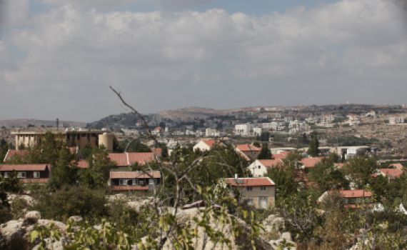 תושבי עפרה תוקפים: "שופטי בג"צ – אטומים"