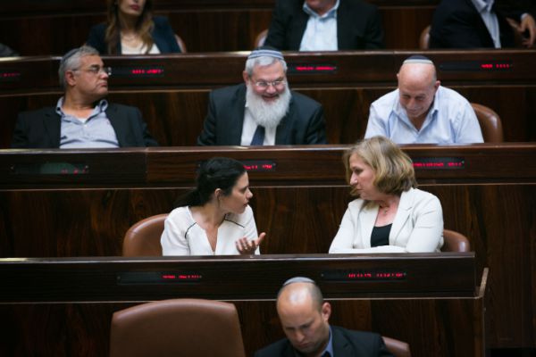 "ציפי לבני היא זו שצריכה להתבייש"