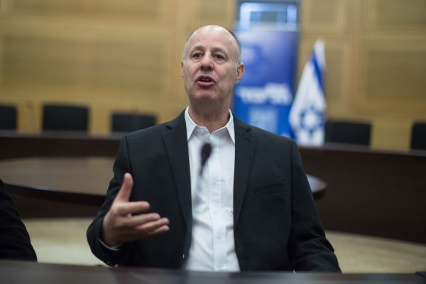 הנגבי: חוץ מארדן, כולם בליכוד בעד סגירת התאגיד