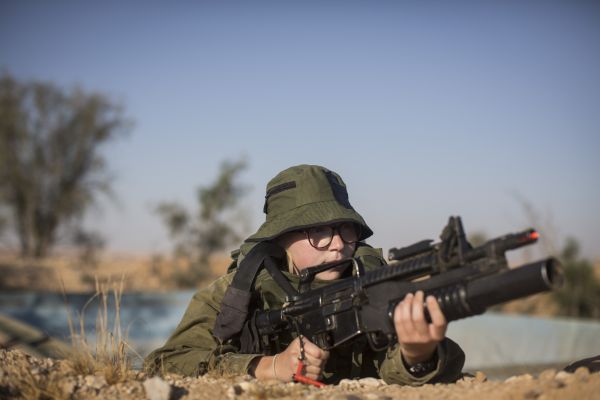 גיוס נשים לצה"ל חמור מהחרבת כל יו"ש