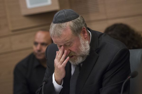 דיווח: מנדלבליט יתקוף בבג"צ את חוק ההסדרה