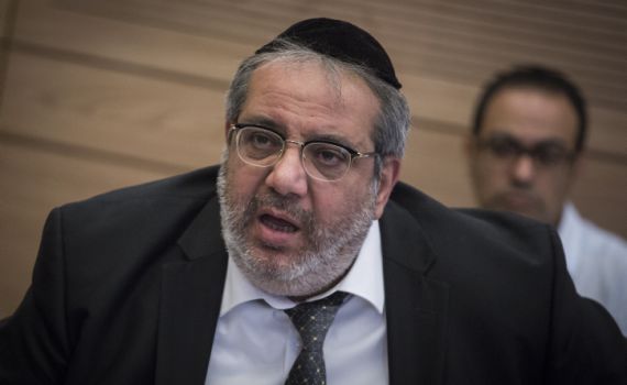 גואטה טינף, עוזרו של אלי ישי לא נשאר חייב