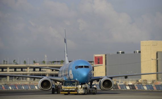 בגלל נשים: חרדים התפרעו במהלך הטיסה