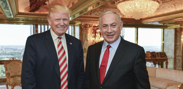 לקראת הפגישה עם טראמפ: נתניהו נחת בוושינגטון