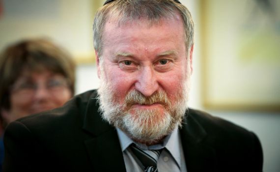 מקורבי מנדלבליט לסרוגים: "זה לא הפתרון המתאים"