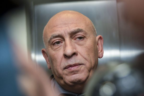 הוגשו החתימות: החל המהלך להדחת ח"כ גטאס