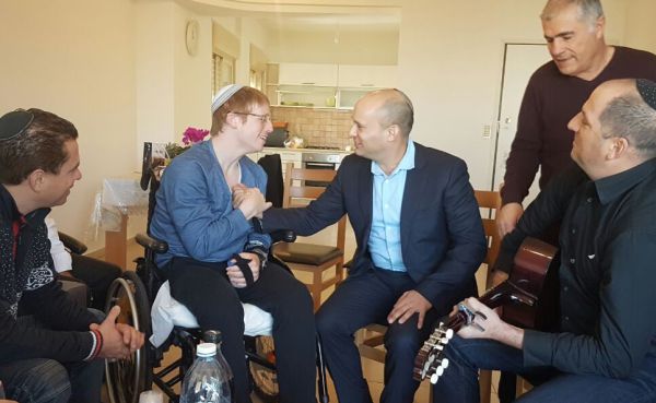 מרגש: הדואט של בנט ויהודה הישראלי; צפו