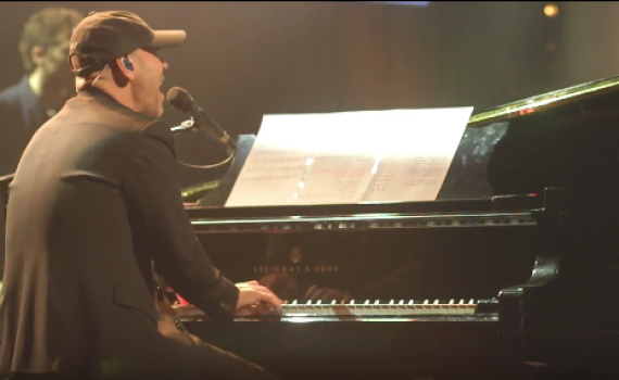 מרגש: רמי קלינשטיין, יונתן רזאל ודניאל זמיר באיחוד מוזיקלי