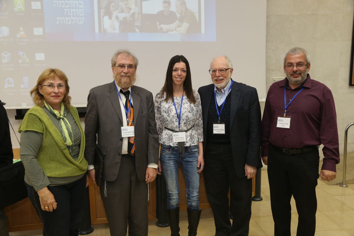 "אסור להוריד את רף הבגרויות כדי לשפר הישגים"