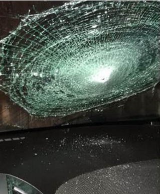 כתב ערוץ 20 הותקף בלבנים בשער האריות