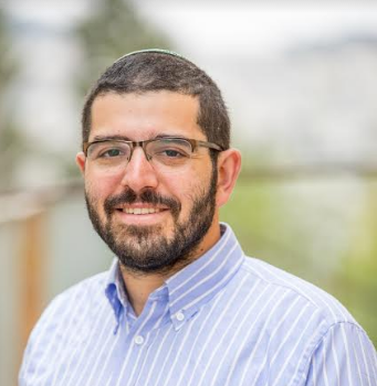 אלו אומרים כולה שלנו ואלו אומרים כולה שלנו