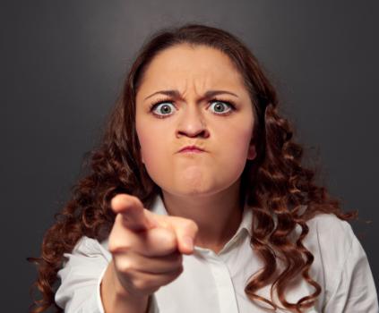 להסתכל קדימה, לרוץ אחורה