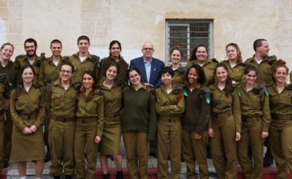 בוגרות מדרשה: תכירו את הסרוגות החדשות של גל"צ