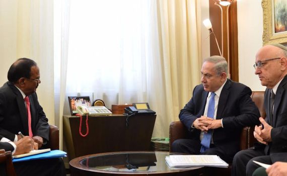 נתניהו נפגש עם היועץ לביטחון לאומי של הודו