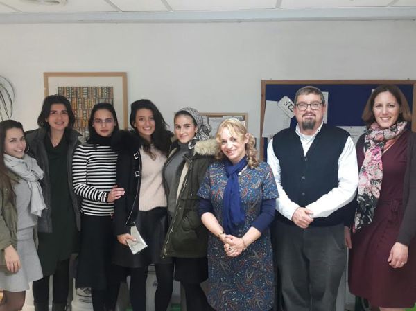 הצעירים הסרוגים לא רוצים לעבוד בשירות המדינה