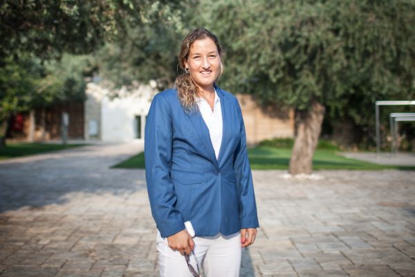 הטניסאית הישראלית הטובה בהיסטוריה פורשת