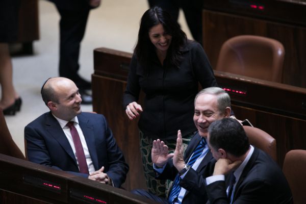 נתניהו ראשון, יעלון לא עובר את אחוז החסימה