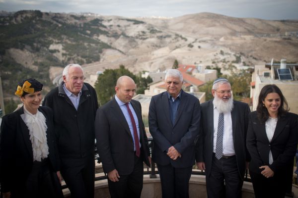 ממשלת ימין? חוק סיפוח מעלה אדומים נדחה לקיץ