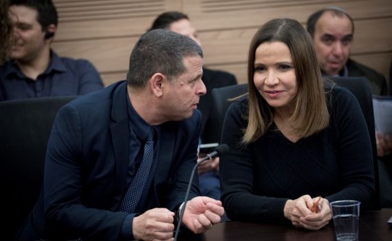 למרות ההכחשות: נחשף הדיל בין כבל ליחימוביץ'