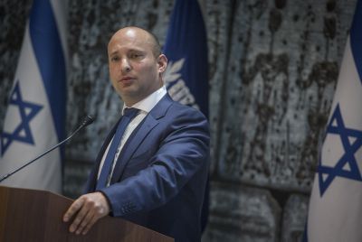 "ברברת איווטית טיפוסית, מכינת עלי לא תיסגר"