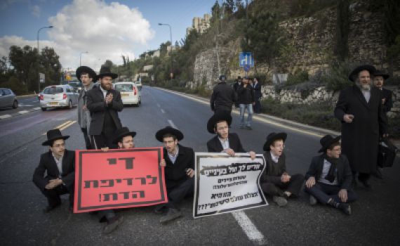 הסיבה לזעם: סמוטריץ' התחיל לדבר בחרדית