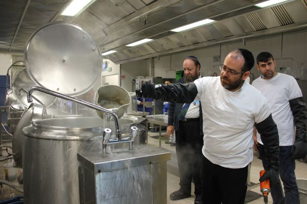 נשלמות הכנות במרכז הרפואי 'הדסה' לקראת חג הפסח