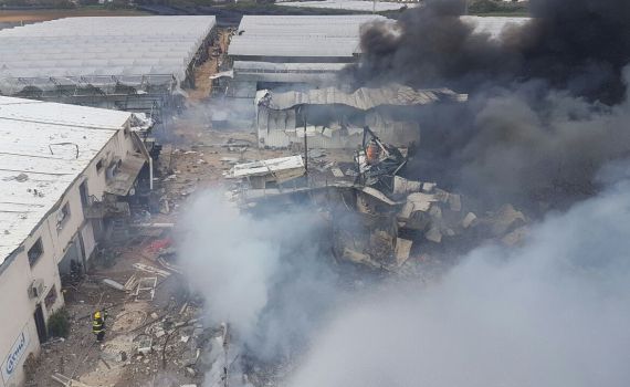 2 הרוגים בשריפה של מחסן זיקוקים בפורת