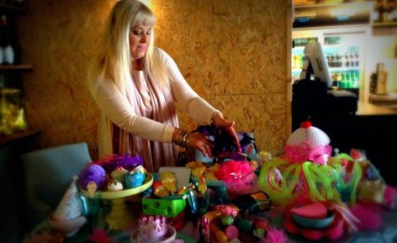 ספיישל פורים: גם לשולחן החג מגיע תחפושת צבעונית