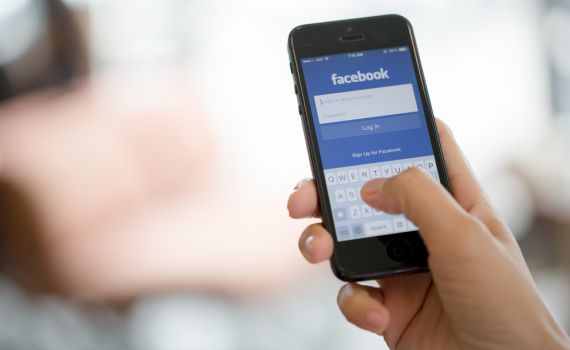 להיט הרשתות החברתיות עכשיו גם בפייסבוק