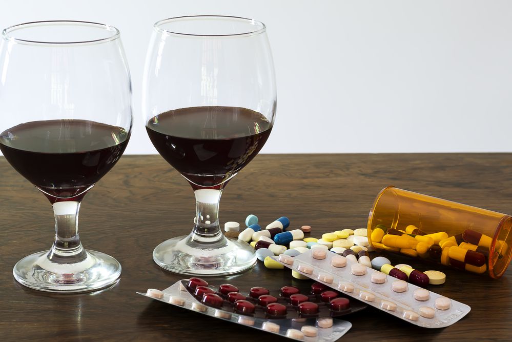 לקראת פורים: התרופות שאסור לערב עם אלכוהול