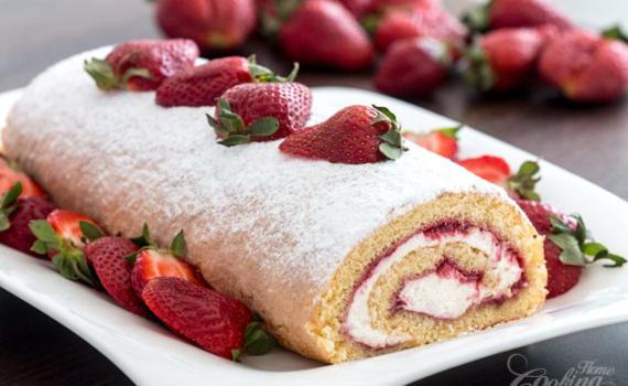 החיים תותים גם עם שעון קיץ: מתכון לרולדה לשבת