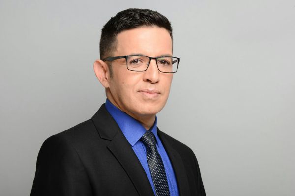 אחרי שהצטרף ל'כאן' אמיר איבגי עובר לערוץ 20