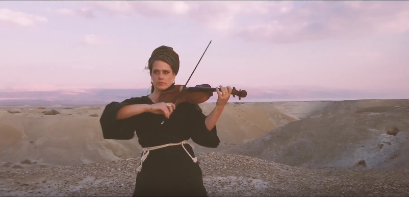 מדהים: נסיך מצרים בגרסת הכינור