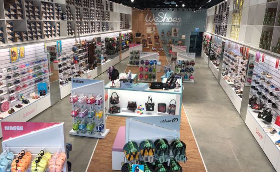 רשת חנויות קרוקס אנד מור תעבור מיתוג מחדש ותיקרא WeShoes