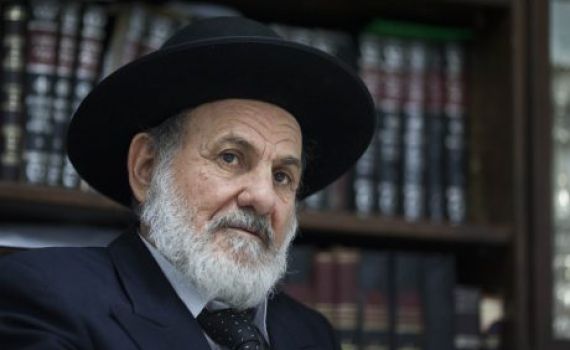 מתקפה על הפוסק הספרדי: 'האשכנזים היו רוגמים אותו'