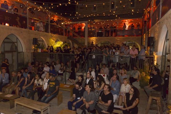 בית הנסן – המרכז לעיצוב, מדיה וטכנולוגיה מציג: מתנות מיוחדות לפסח – בחגיגה של עיצוב מקומי