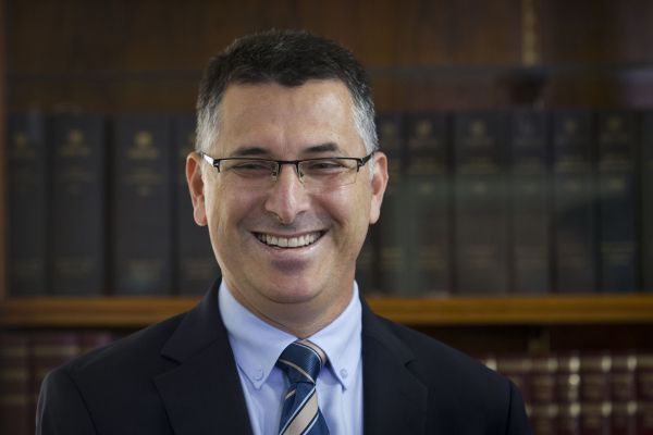 גדעון סער יכריז הערב על חזרה לחיים הפוליטיים