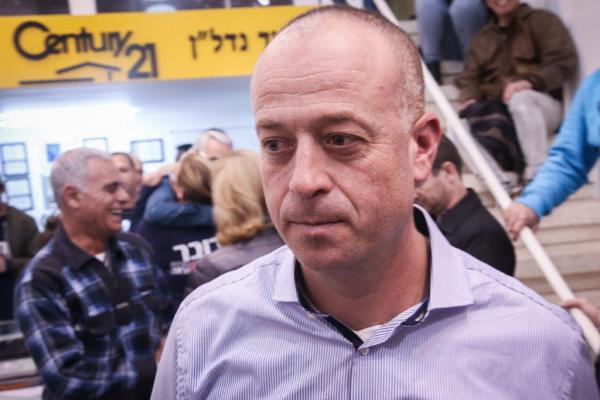 תושבים ברמה"ש נגד ראש העיר