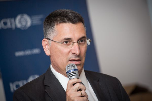 "יש לי את הסיכוי הכי גבוה להחליף את נתניהו"